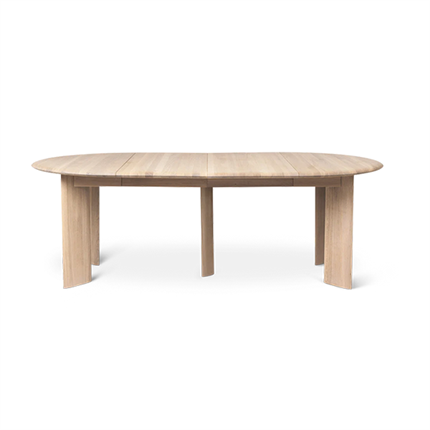 Bevel spisebord med tillægsplader i massiv hvidolieret eg fra Ferm Living